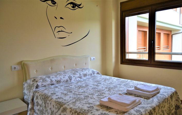 Vivienda de uso turístico Reconquista habitación